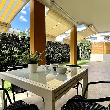 Apartment Beautiful Place, Quiet Residence, Close To Beaches *